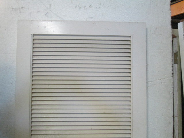 Paint Finish Panel & Louvre Door 1980H x 810W x 30D
