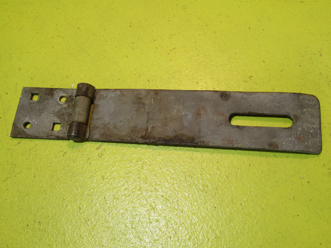 Vintage Brass Safety Hasp & Staple   80L x 25W