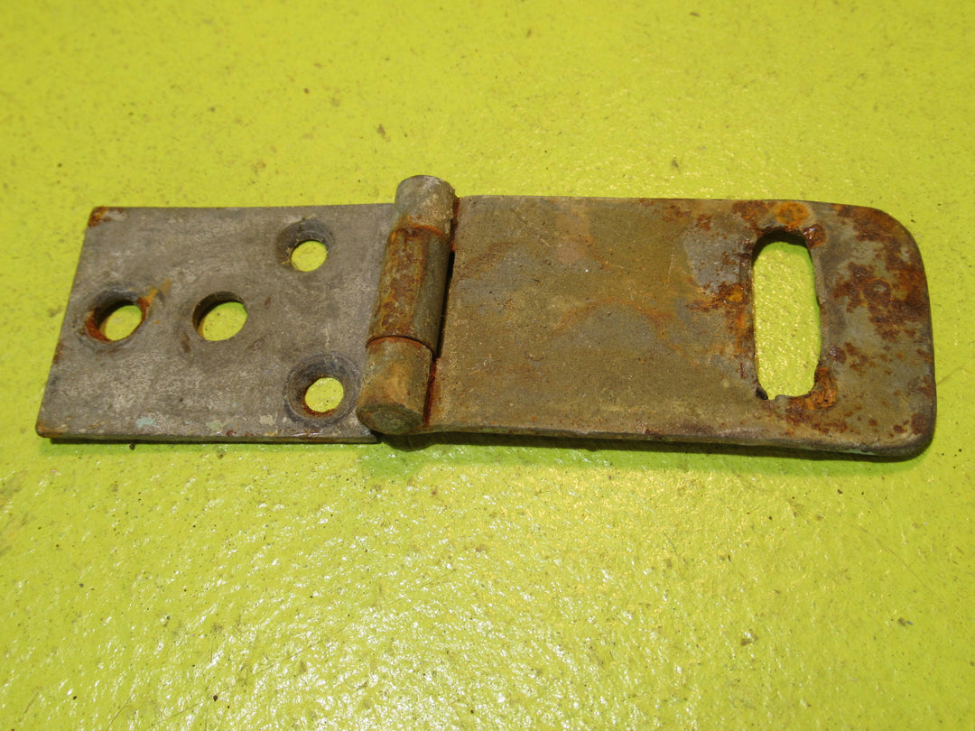 Vintage Brass Safety Hasp & Staple   80L x 25W
