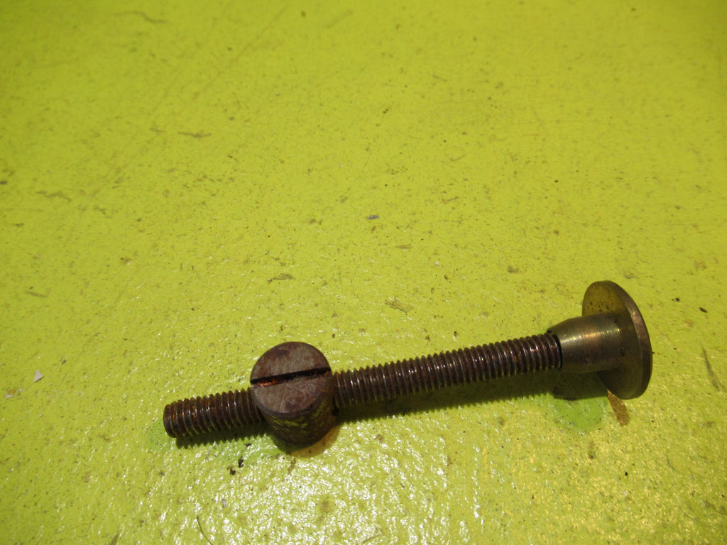 Brass Screws   70L x 17D