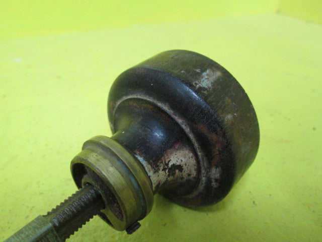 1890 Wooden Ridge Edge Door Knobs(60D x 55H)