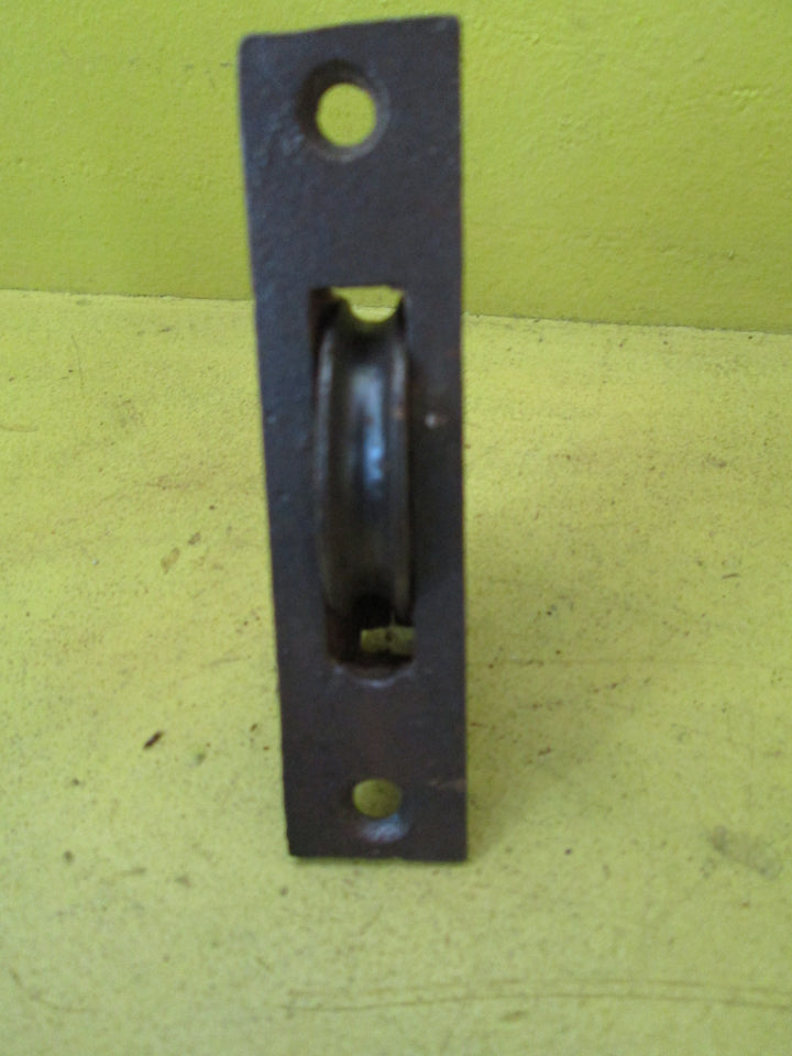 Rectangle with Rectangle Casing Sash Weigh Pulley 104L x 25W x 40D