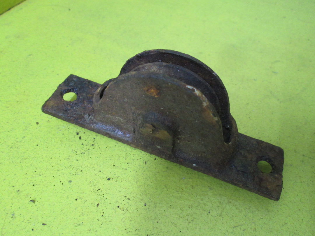 Rectangle Sash Weigh Pulley 115L x 27W x 45D