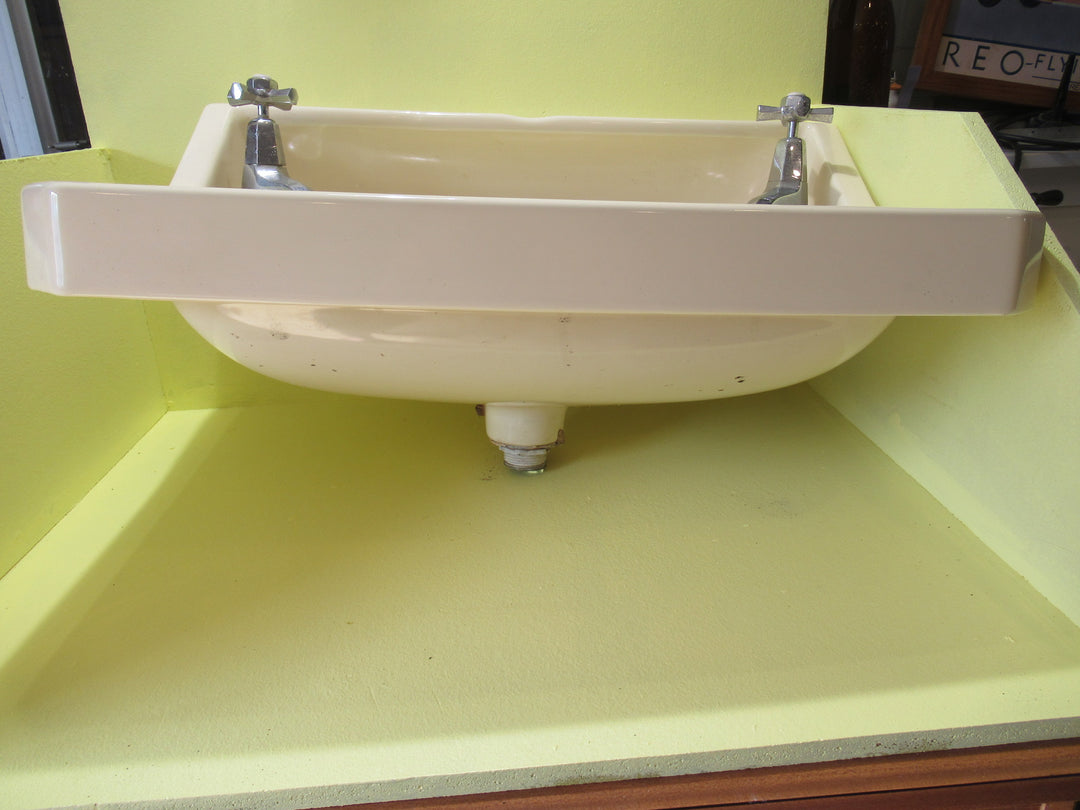 Traditional High Back Basin with Shelf and Retro Taps (Twyford)   630W x 470D x 320H