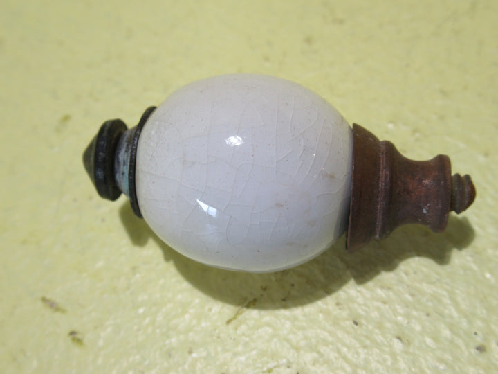 White Porcelain Fitch Fastener Handle Only with Screw & Base   45H