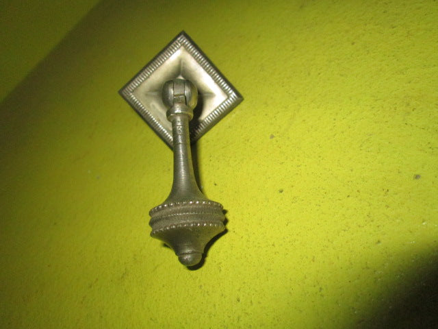Bronze Antique Pull Handles with Diamond Plate & Spinning Top Drop