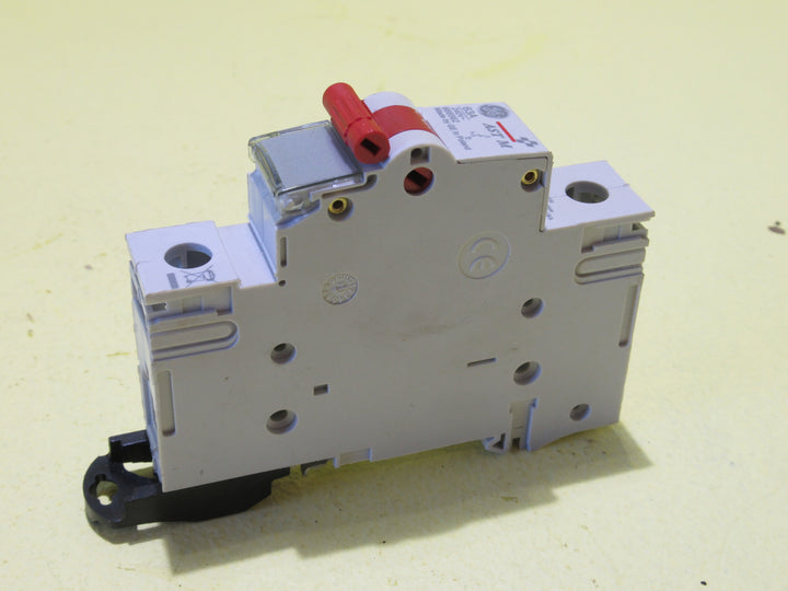 Main Fuse Switch  63A/240V