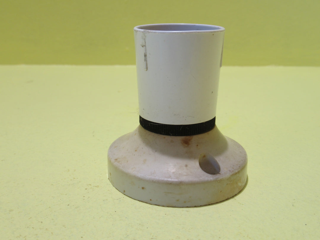 Light Mount with Lamp Holder 67D -25D x 55H
