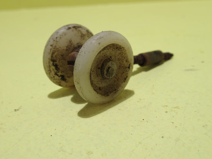 Sliding Door Roller/Swivels Roller 25W x 25Dia
