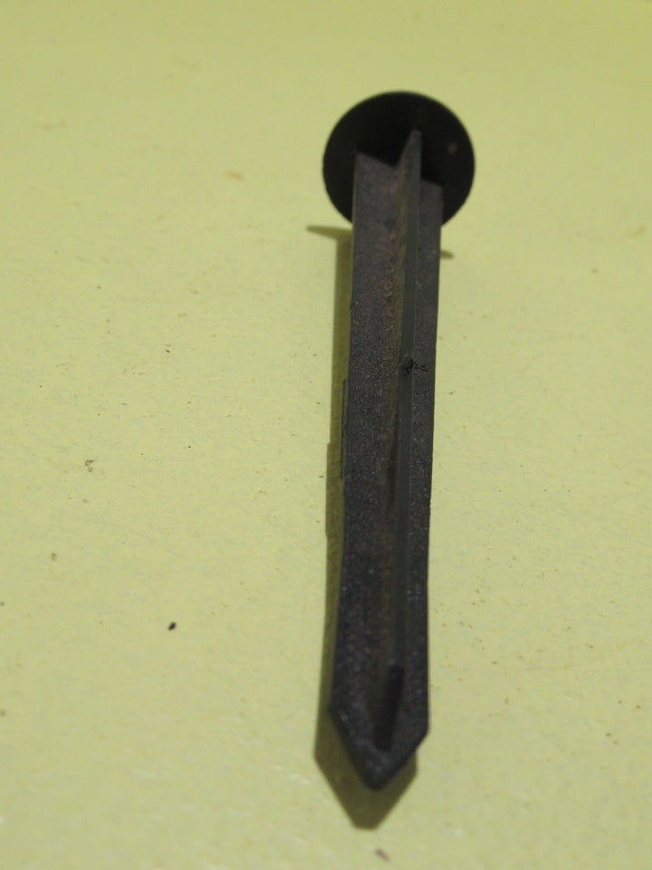 Weed Mat Pegs for Garden 125L
