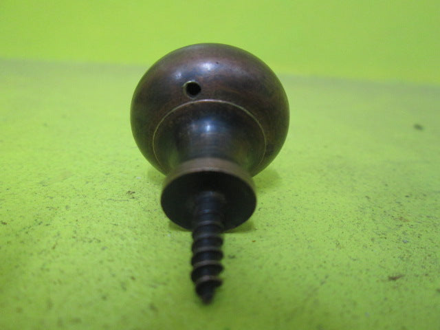 Various Vintage Knobs