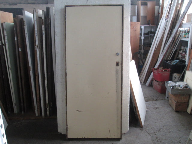 Hollow Core Door in Frame(2070H x 870W x 135D)