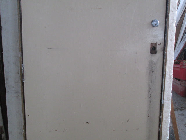 Hollow Core Door in Frame(2070H x 870W x 135D)