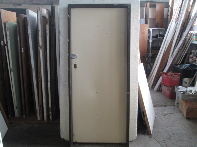 Hollow Core Door in Frame(2070H x 870W x 135D)