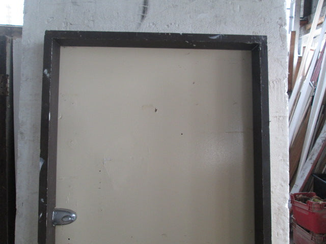Hollow Core Door in Frame(2070H x 870W x 135D)