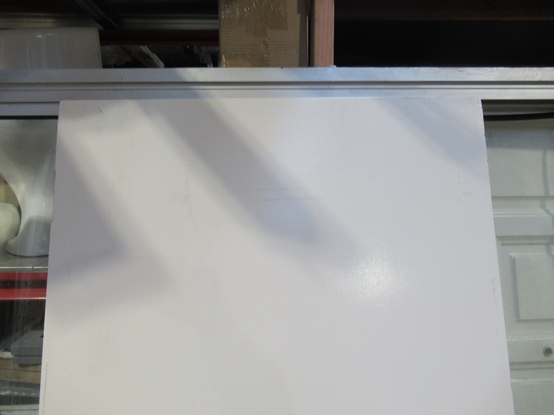 White Painted Hollow Core Door with Large Rounded Handle Hole 1980H x 760W x 40D