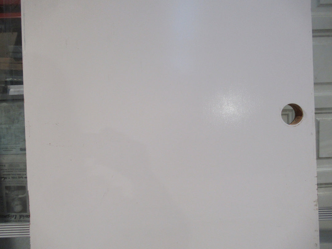 White Painted Hollow Core Door with Large Rounded Handle Hole 1980H x 760W x 40D