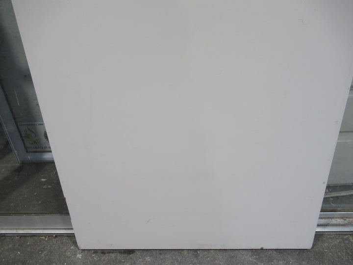 White Painted Hollow Core Door with Large Rounded Handle Hole 1980H x 760W x 40D