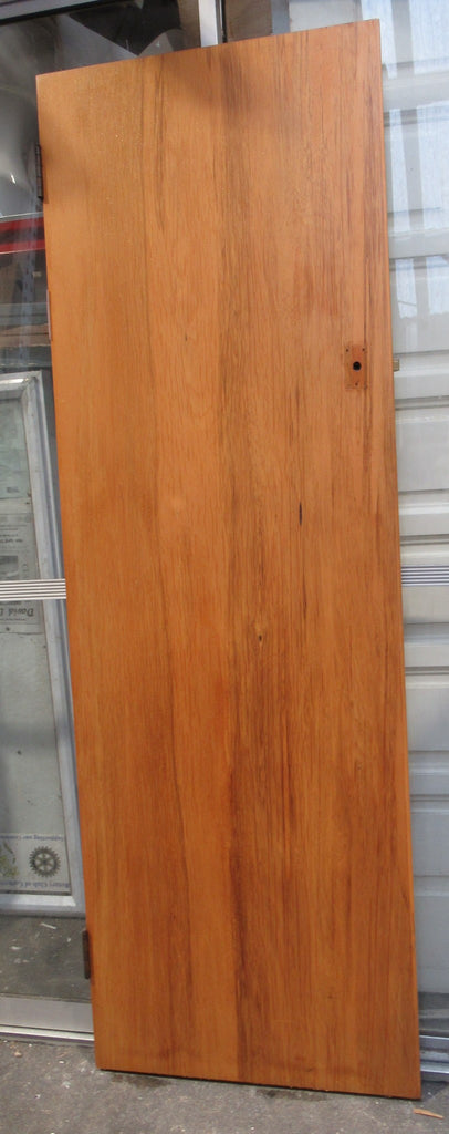 Hollow Core Rimu Veneer Closet Door   1835H x 610W x 40D
