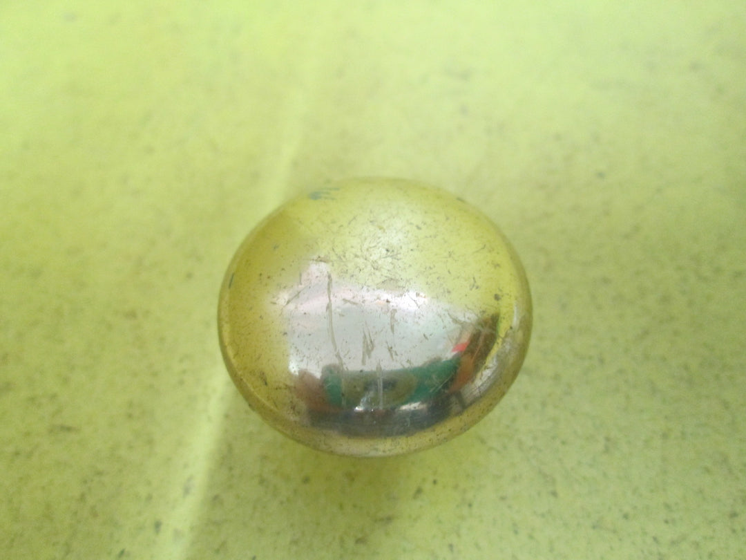 Various Vintage Knobs