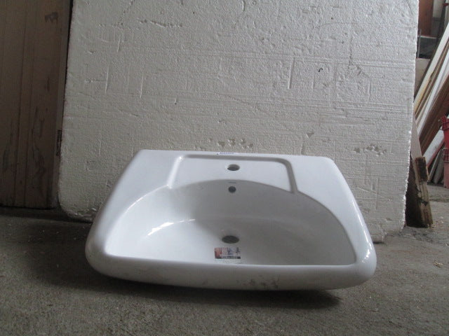 Belavista Basin 500H x 640W x 140D
