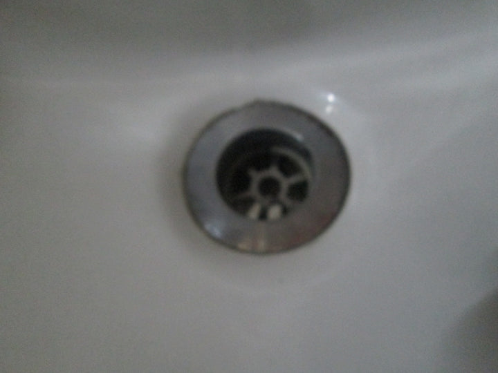 Classic Fowler Basin 467L x 365W x 281D