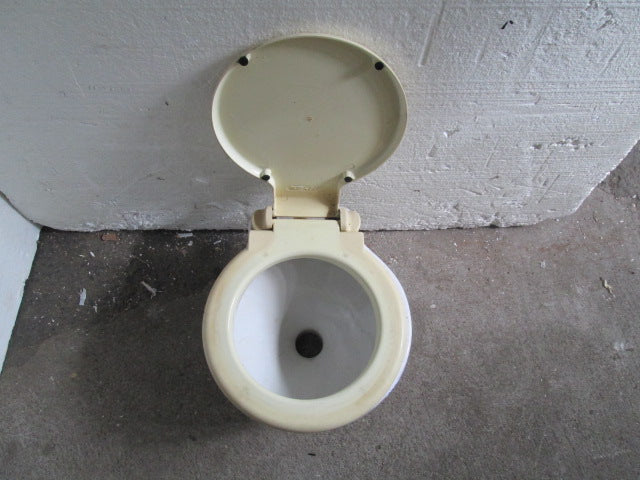Caravan/Boat Toilet 360W x 430D x 260H