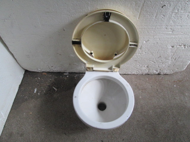 Caravan/Boat Toilet 360W x 430D x 260H