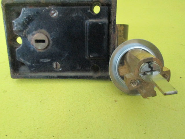 Union Night Latch 90L x 65W