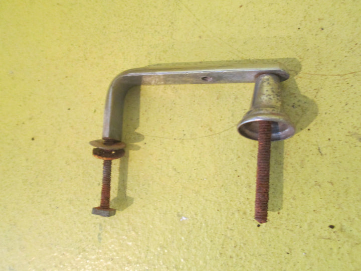 Art Deco 3/4 Slimline Rounded Edge Pull Handle 60L x 26H / Hole distance 50mm