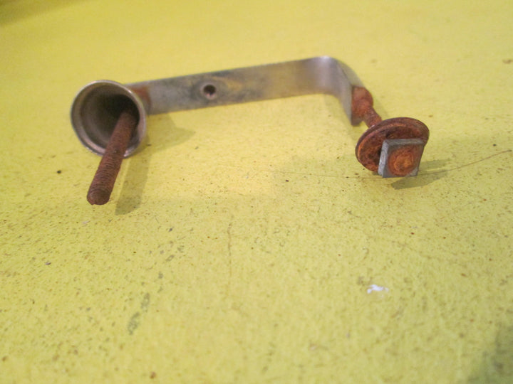 Art Deco 3/4 Slimline Rounded Edge Pull Handle 60L x 26H / Hole distance 50mm