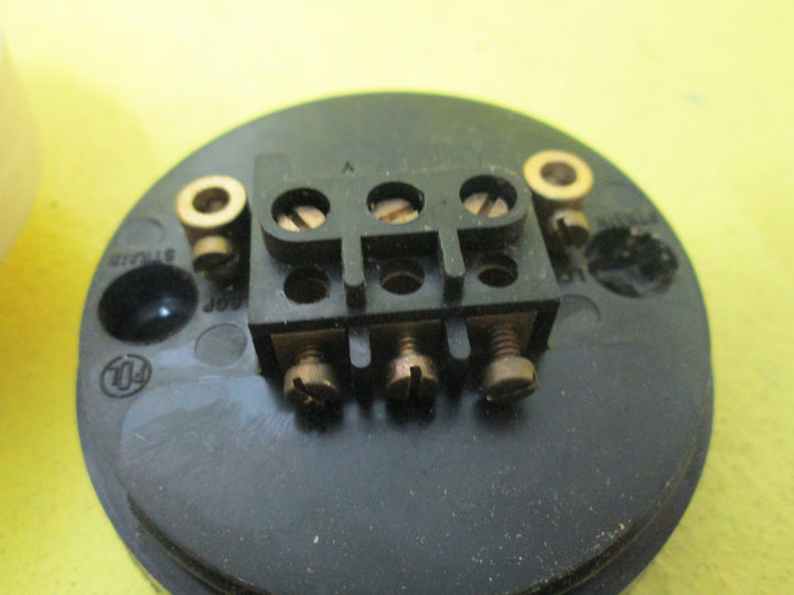 Bakelite Pedant Light Fitting 70D x 40H