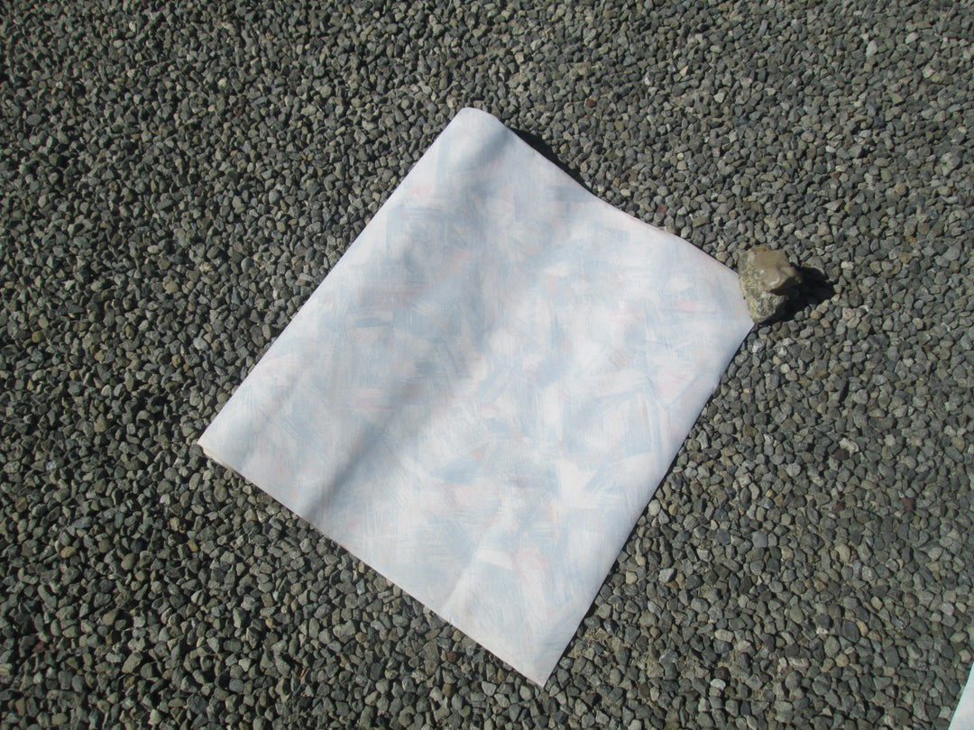 Vintage Wallpaper - Blue Gray with hints of Pink 530W