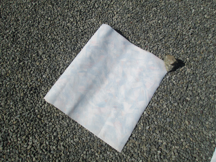 Vintage Wallpaper - Blue Gray with hints of Pink 530W
