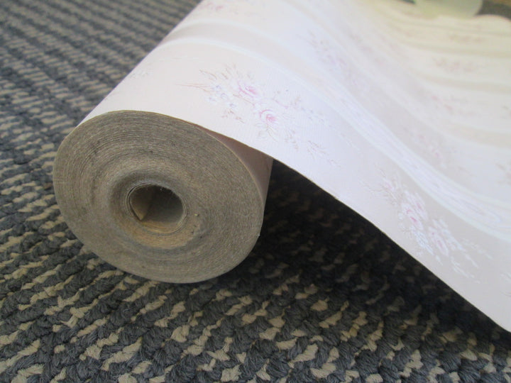 Vintage Rosebud Ribbon Stripe 520W