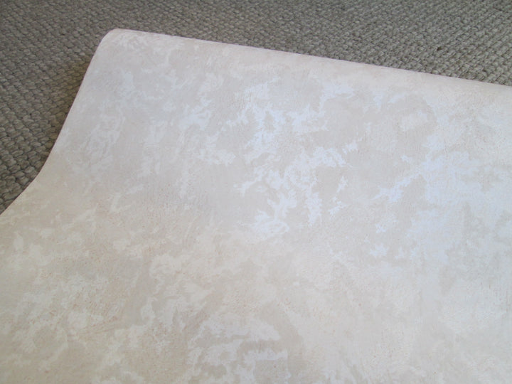 Shimmery Beige Mist Wallpaper 520W