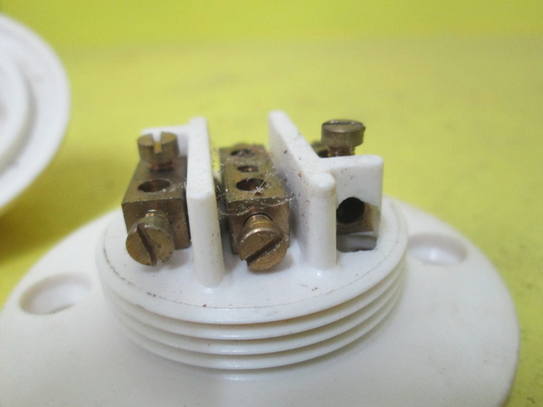 Bakelite Pedant Light Fittings 67D x 40H