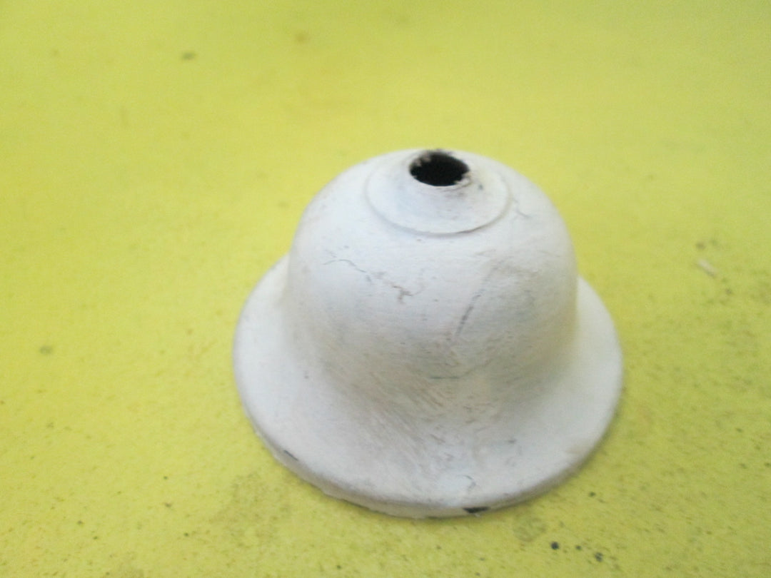 Bakelite Pedant Light Fittings 67D x 40H