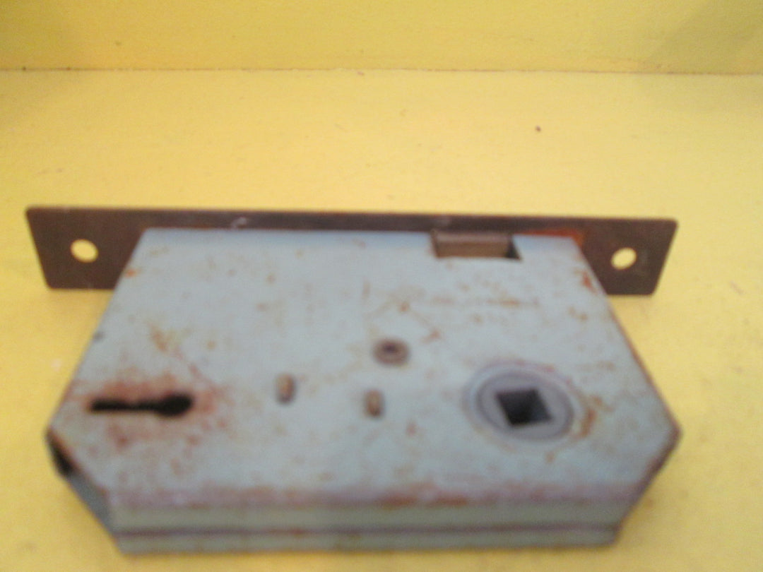 Mortice Lock 55Axial/75D x 100W/Plate 152L x 22W