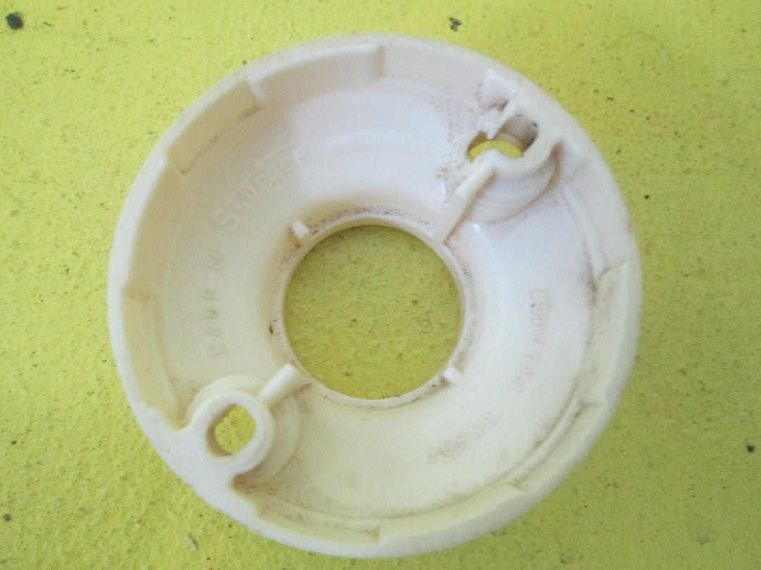 White Bakelite Light Mounts 70D - 30D x 30H