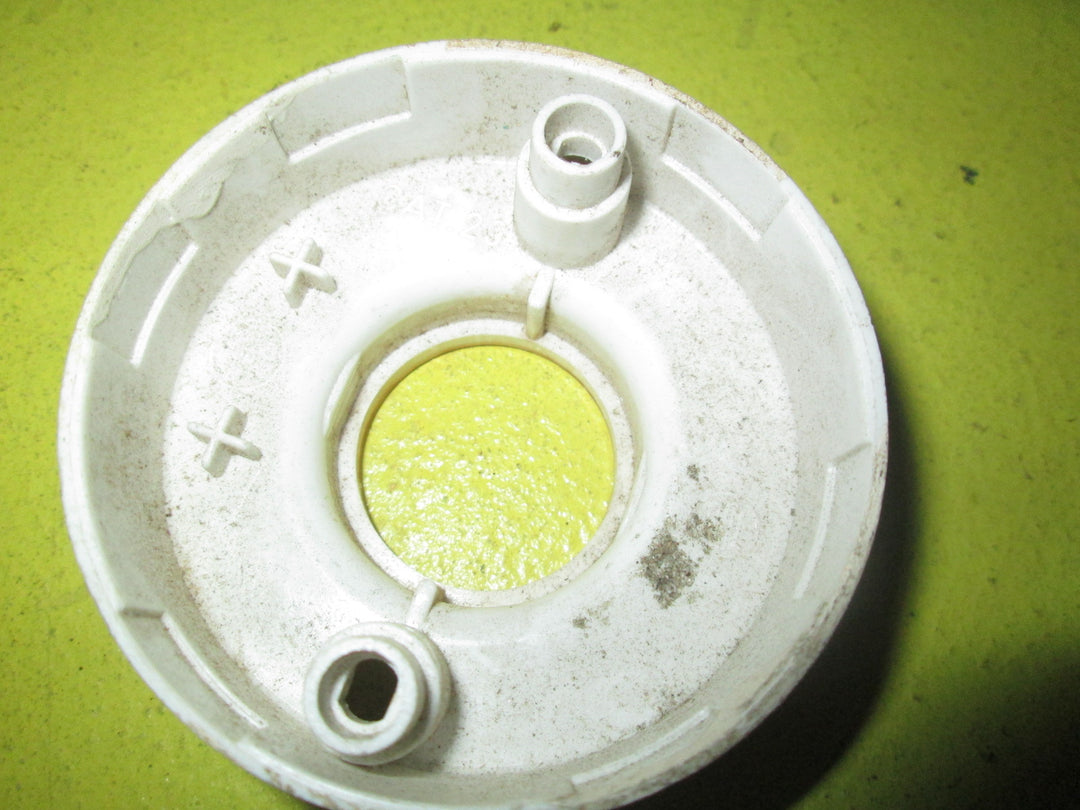 Light Mounting Fixture 65D-30D x 35H