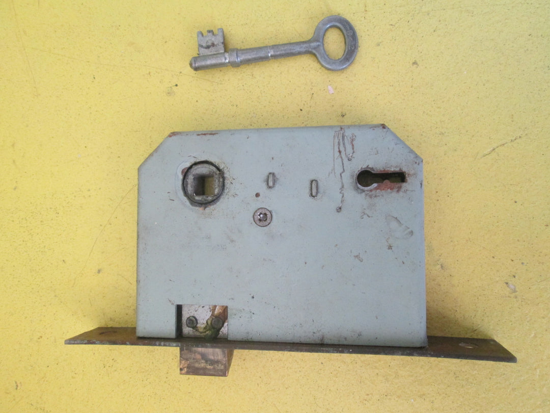 Legge Pacific 2 Lever Mortice Lock with Key /without key PLate152L x 22W/55Axail