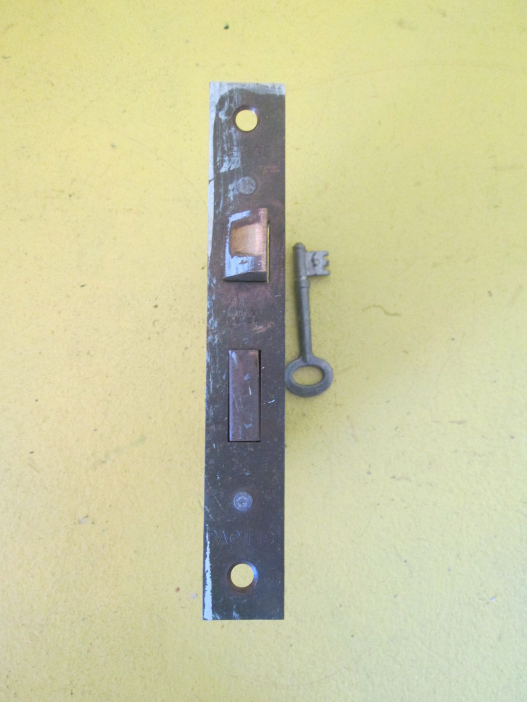 Legge Pacific 2 Lever Mortice Lock with Key /without key PLate152L x 22W/55Axail
