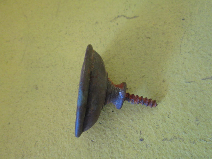Various Vintage Knobs