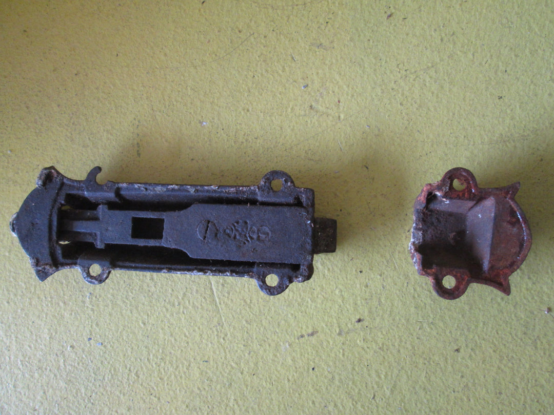 Vintage Ornate Victorian Top Pull Side Bolt 180-140L x 50W