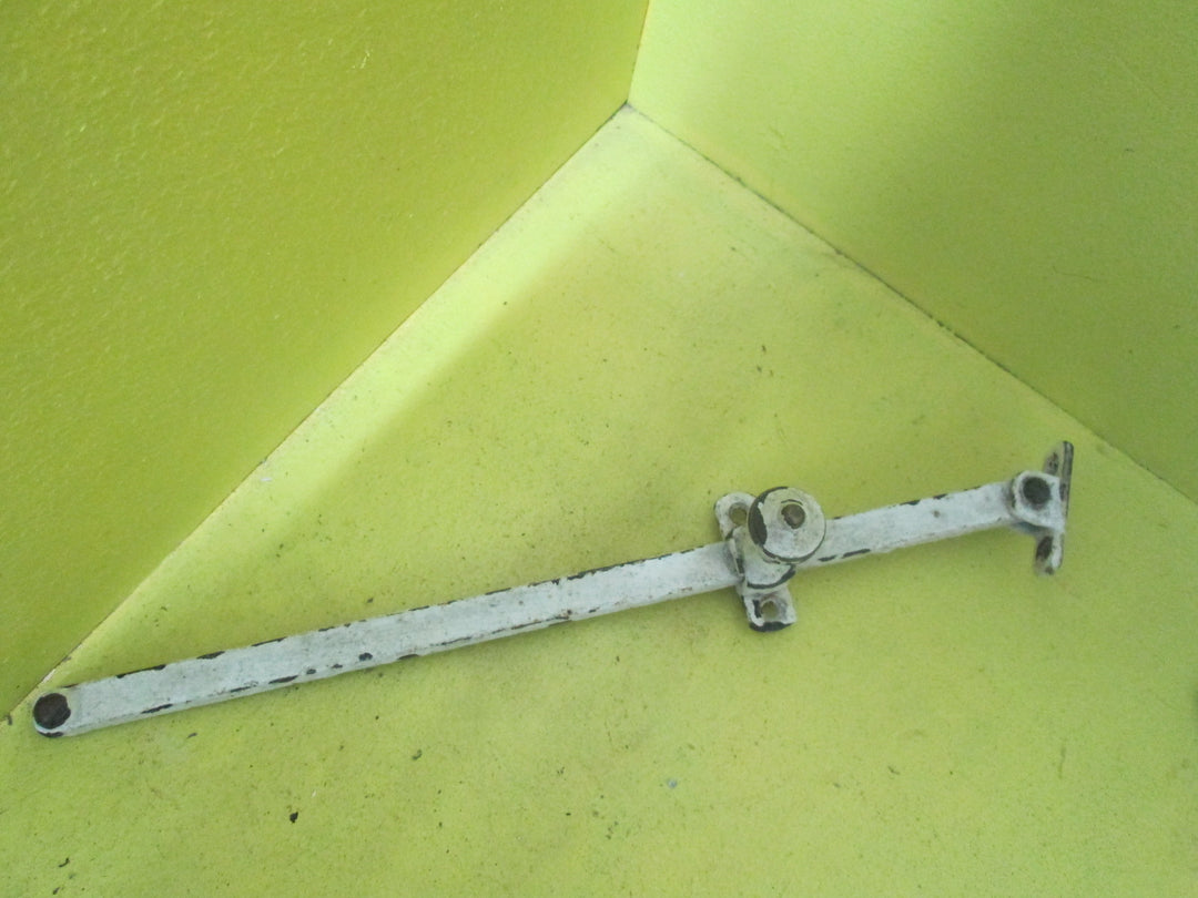 Vintage Brass Locking Re-stricter Stays 315L-320L x 12W-20W x 50H-60H