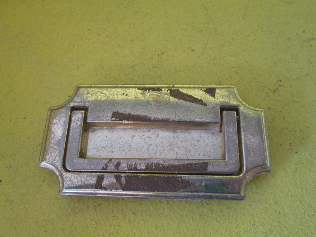 Flush Mounted Shield Draw Pull 110L x 65W