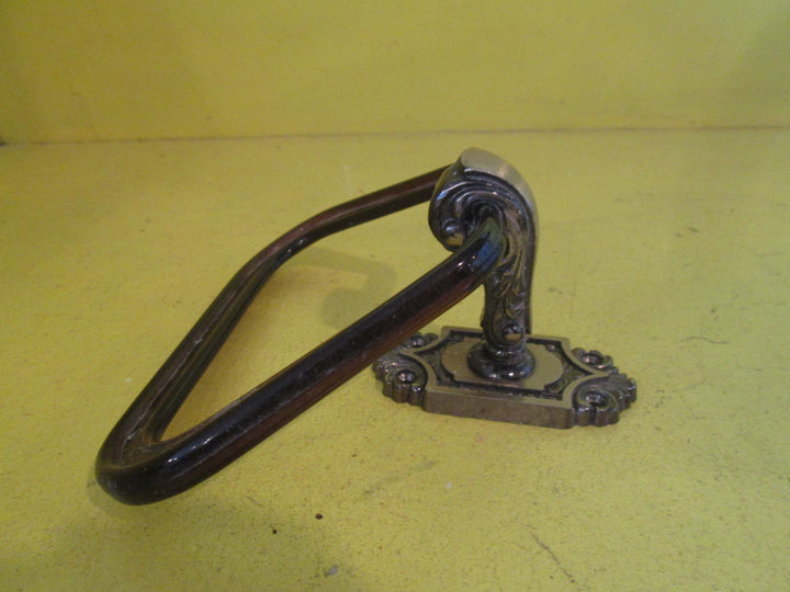 Ornate Plate Towel Holder 80L x 40W x 75H