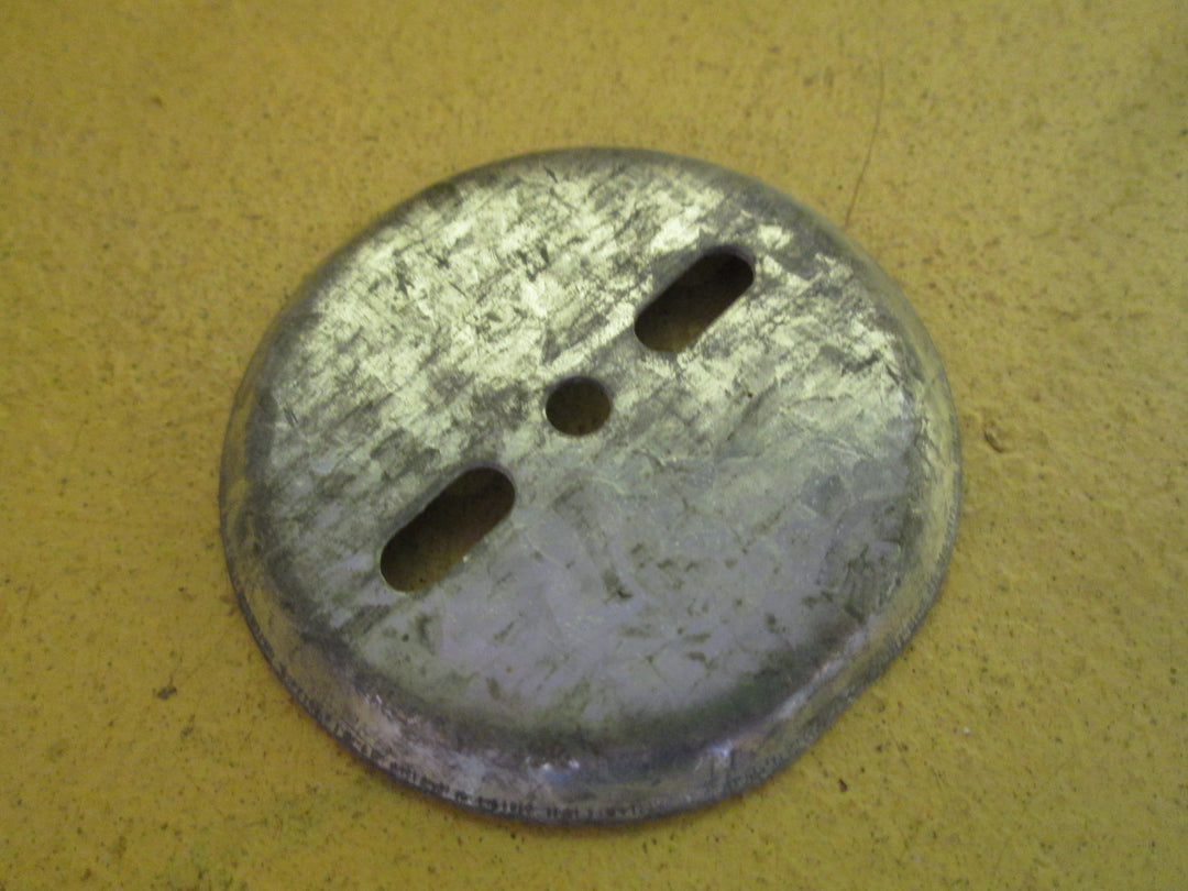 Securing Mount for Enamel Bathroom Fitting 57D