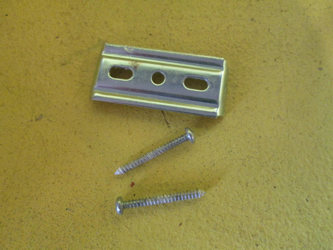 Rectangle Securing Mount & Screws 55W x 25D